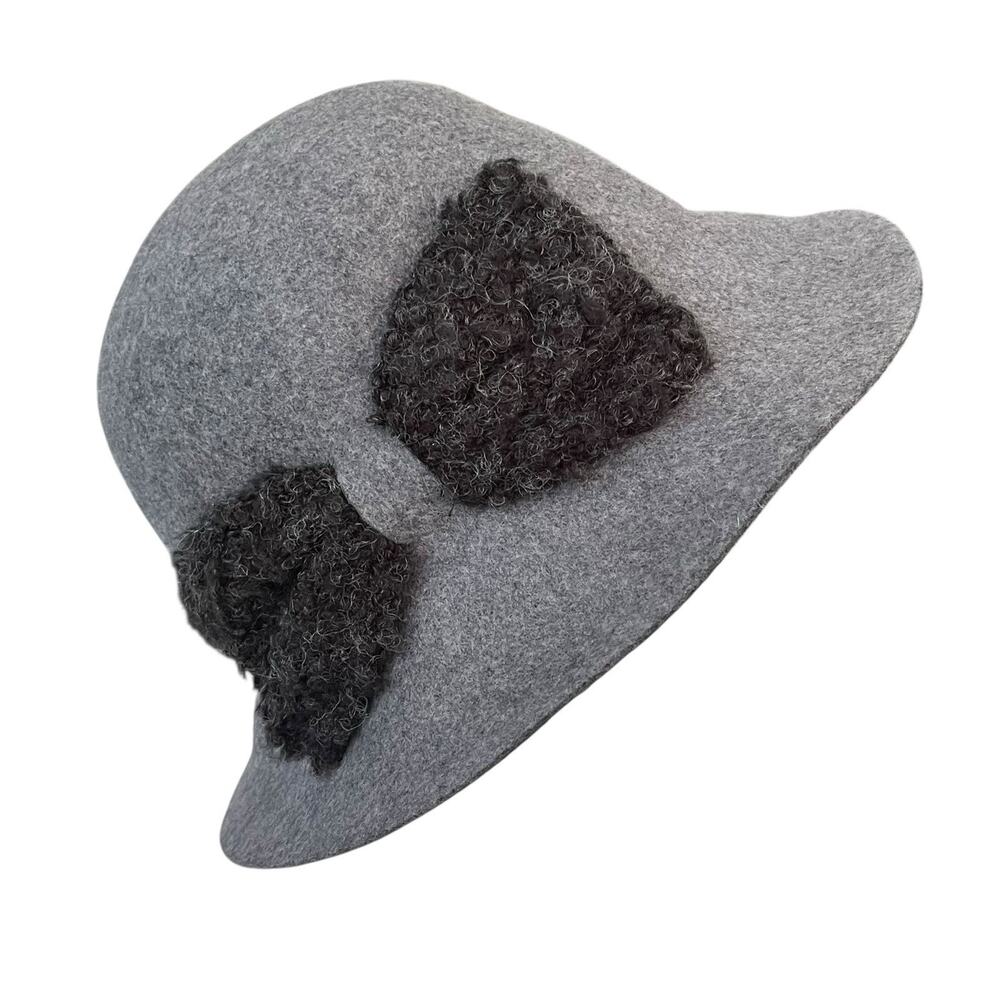 Adora 100% Wool Felt Cloche Hat Bucket Gray Bow Accent Adjustable Packable